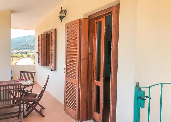 Vista Mare Coghe Fae - Ammentos * Posada (Sardinia)